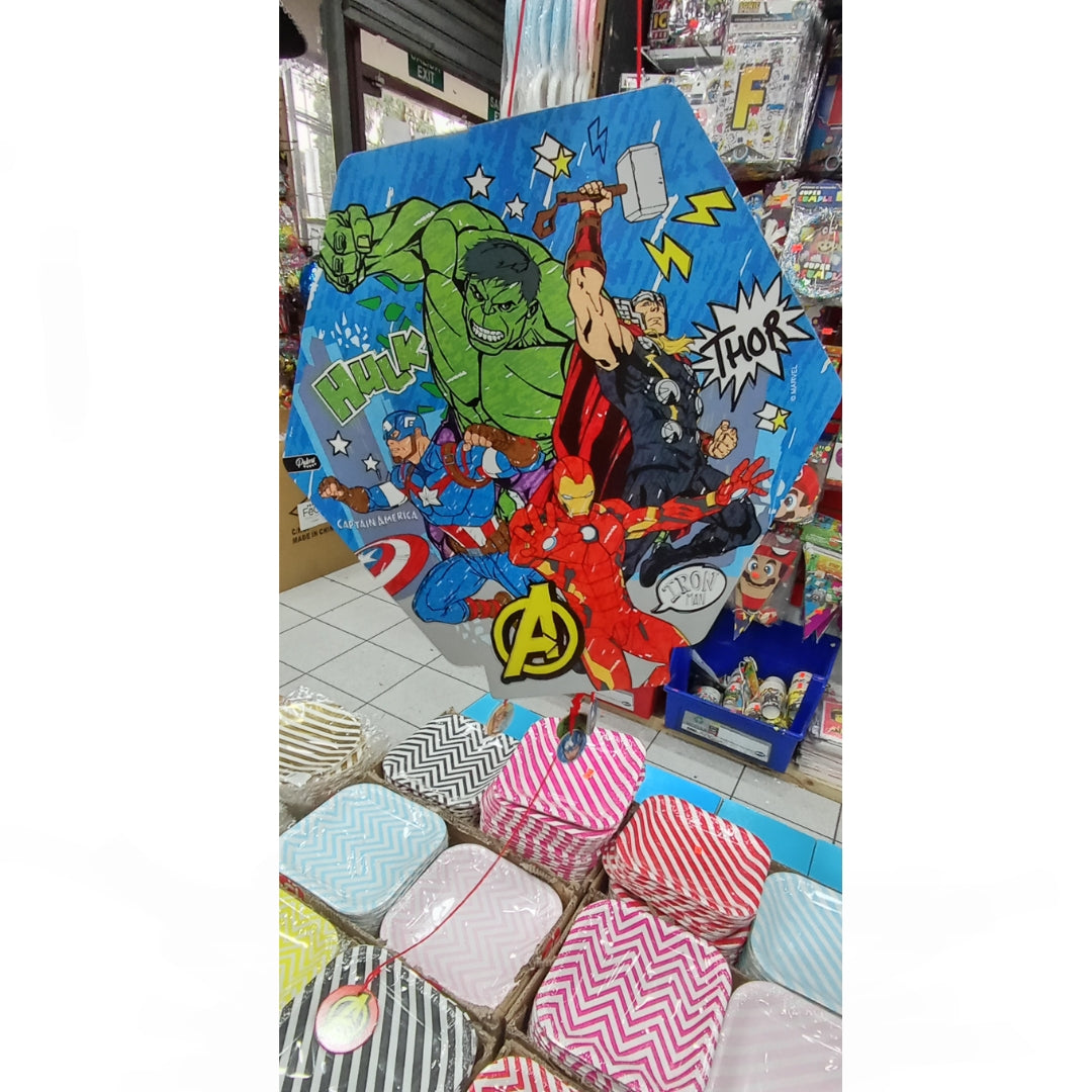 Piñata Avengers