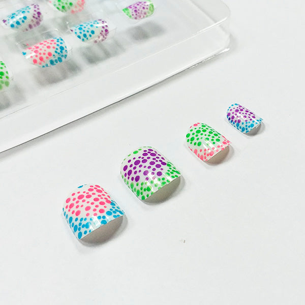 Uñas postizas corazón