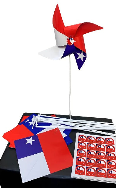 Pack de 50 remolinos decorativos con diseño de la Bandera Chilena